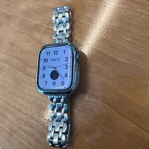 Apple series 7 41mm watch